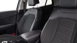 2025 (25) KIA SPORTAGE 1.6T GDi 207 HEV 3 5dr Auto 4627674