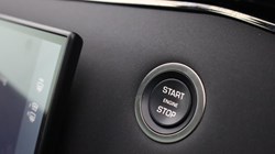2025 (25) LAND ROVER RANGE ROVER EVOQUE 1.5 P270e Edition 5dr Auto 5642558