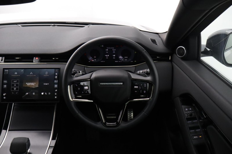 2025 (25) LAND ROVER RANGE ROVER EVOQUE 1.5 P270e Edition 5dr Auto 5642533