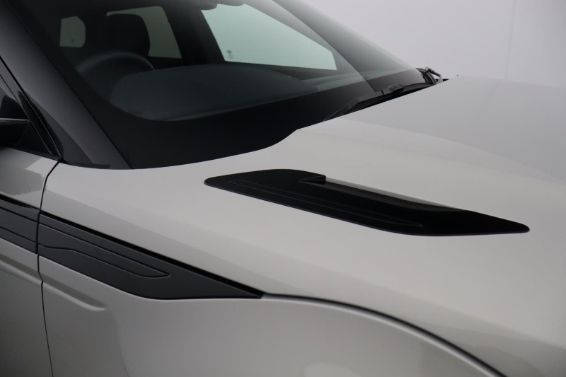 2025 (25) LAND ROVER RANGE ROVER EVOQUE 1.5 P270e Edition 5dr Auto 5642561