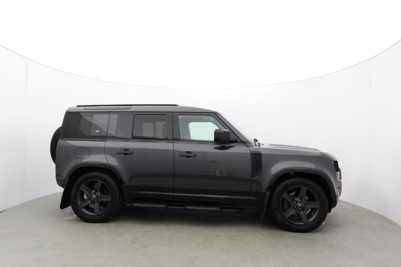 2024 (24) LAND ROVER DEFENDER 3.0 D250 X-Dynamic SE 110 5dr Auto [7 Seat] 5678077