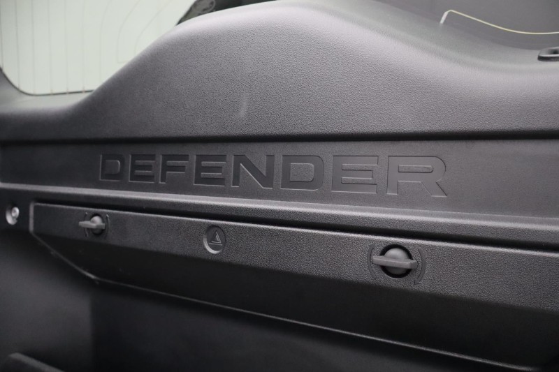 2024 (24) LAND ROVER DEFENDER 3.0 D250 X-Dynamic SE 110 5dr Auto [7 Seat] 5678100