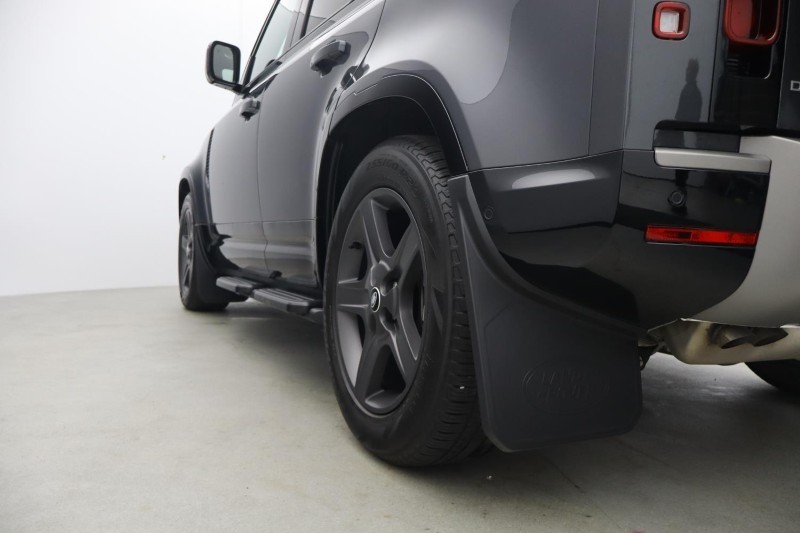 2024 (24) LAND ROVER DEFENDER 3.0 D250 X-Dynamic SE 110 5dr Auto [7 Seat] 5678081
