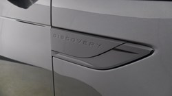 2022 (22) LAND ROVER DISCOVERY 3.0 D300 Metropolitan Edition 5dr Auto 5647985