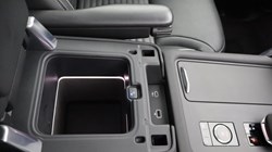 2022 (22) LAND ROVER DISCOVERY 3.0 D300 Metropolitan Edition 5dr Auto 5648025