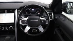 2022 (22) LAND ROVER DISCOVERY 3.0 D300 Metropolitan Edition 5dr Auto 5648001