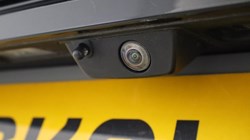 2021 (21) LAND ROVER RANGE ROVER EVOQUE 2.0 D200 R-Dynamic S 5dr Auto 5653828