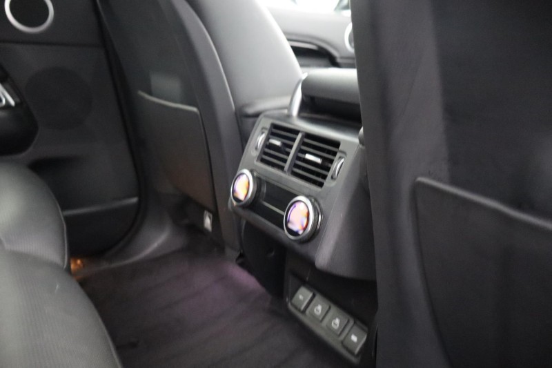 2021 (21) LAND ROVER DISCOVERY 3.0 D300 R-Dynamic HSE 5dr Auto 5651390