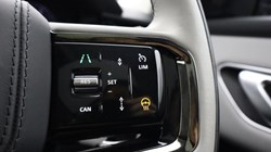 2025 (74) LAND ROVER RANGE ROVER VELAR 2.0 D200 MHEV Dynamic HSE 5dr Auto 5660397