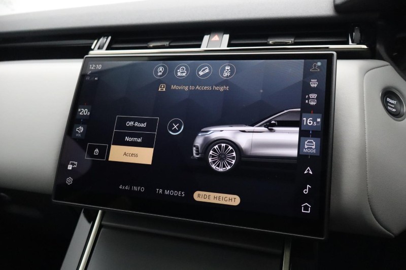 2025 (74) LAND ROVER RANGE ROVER VELAR 2.0 D200 MHEV Dynamic HSE 5dr Auto 5660405