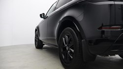 2025 (25) LAND ROVER RANGE ROVER EVOQUE 2.0 D200 Dynamic SE 5dr Auto 5659532