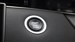 2025 (25) LAND ROVER RANGE ROVER EVOQUE 2.0 D200 Dynamic SE 5dr Auto 5659565
