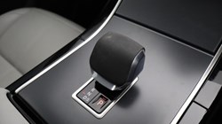 2023 (23) LAND ROVER RANGE ROVER VELAR 2.0 P250 Dynamic SE 5dr Auto 5653144