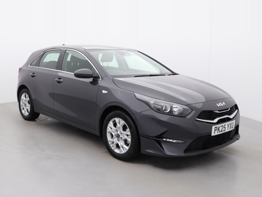 2025 (25) KIA CEED 1.5T GDi ISG 138 2 5dr