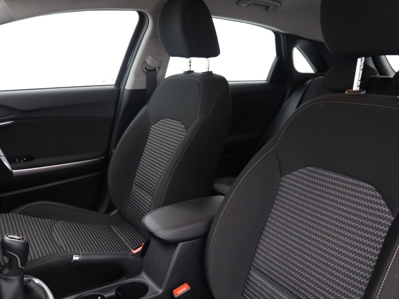 2025 (25) KIA CEED 1.5T GDi ISG 138 2 5dr 4730340