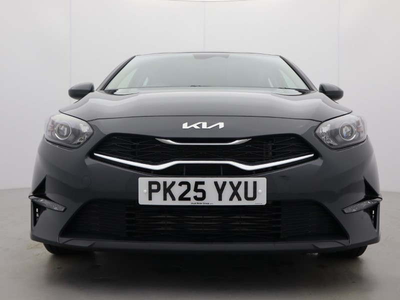2025 (25) KIA CEED 1.5T GDi ISG 138 2 5dr 4730367