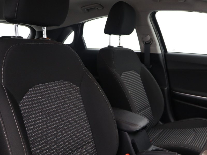 2025 (25) KIA CEED 1.5T GDi ISG 138 2 5dr 4730348