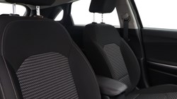 2025 (25) KIA CEED 1.5T GDi ISG 138 2 5dr 4730348