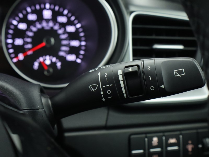 2025 (25) KIA CEED 1.5T GDi ISG 138 2 5dr 4730360