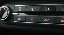 2025 (25) KIA CEED 1.5T GDi ISG 138 2 5dr 4730357