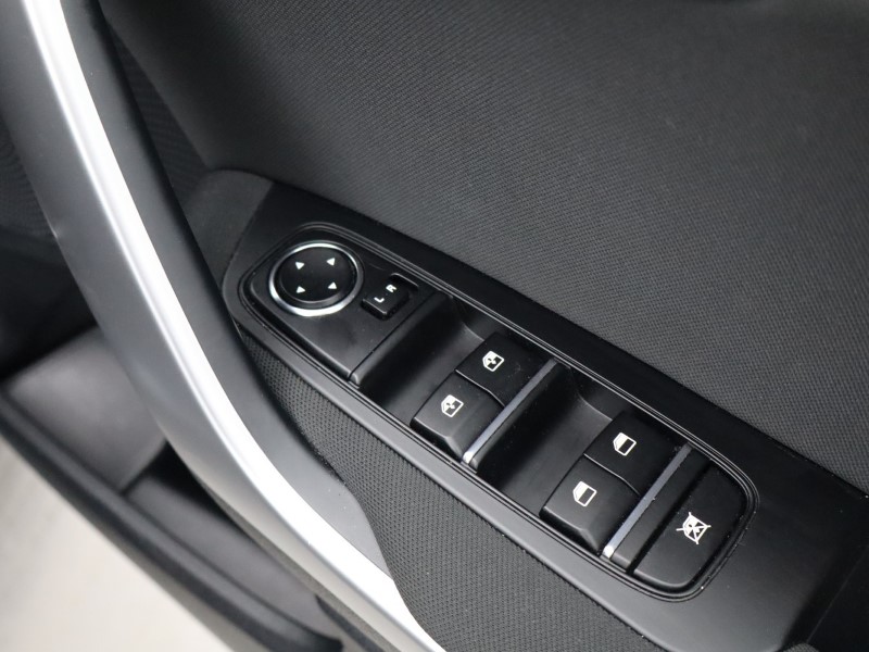 2025 (25) KIA CEED 1.5T GDi ISG 138 2 5dr 4730347