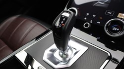 2022 (22) LAND ROVER RANGE ROVER EVOQUE 2.0 D200 R-Dynamic HSE 5dr Auto 5677960