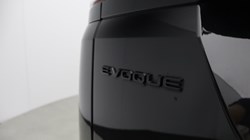 2022 (22) LAND ROVER RANGE ROVER EVOQUE 2.0 D200 R-Dynamic HSE 5dr Auto 5677930