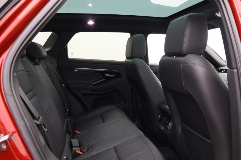 2020 (70) LAND ROVER RANGE ROVER EVOQUE 2.0 D180 R-Dynamic SE 5dr Auto 5678041