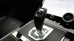 2020 (70) LAND ROVER RANGE ROVER EVOQUE 2.0 D180 R-Dynamic SE 5dr Auto 5678057