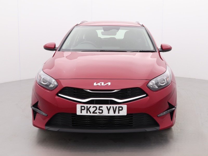 2025 (25) KIA CEED 1.5T GDi ISG 138 2 5dr 4730838