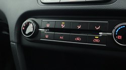 2025 (25) KIA CEED 1.5T GDi ISG 138 2 5dr 4730861