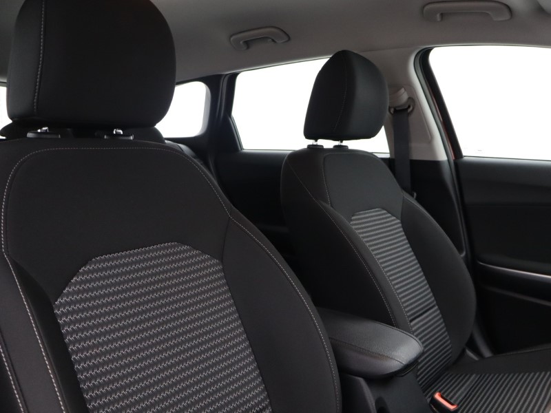 2025 (25) KIA CEED 1.5T GDi ISG 138 2 5dr 4730854