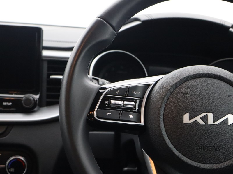 2025 (25) KIA CEED 1.5T GDi ISG 138 2 5dr 4730848
