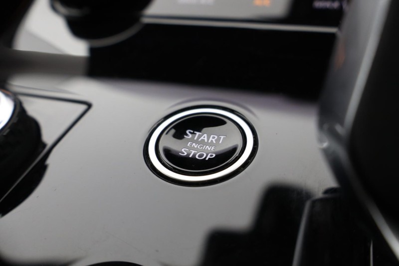 2023 (23) LAND ROVER RANGE ROVER SPORT 3.0 P440e Dynamic SE 5dr Auto 5697381