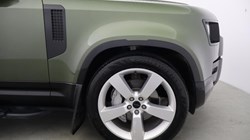 2025 (75) LAND ROVER DEFENDER 3.0 D350 X-Dynamic SE 110 5dr Auto 5652228