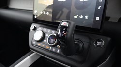 2025 (75) LAND ROVER DEFENDER 3.0 D350 X-Dynamic SE 110 5dr Auto 5652248