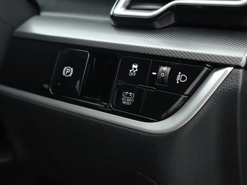 2025 (25) KIA SPORTAGE 1.6T GDi 207 HEV 3 5dr Auto 4684606