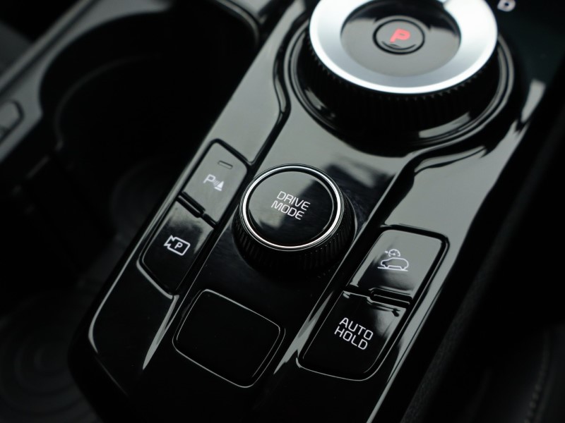 2025 (25) KIA SPORTAGE 1.6T GDi 207 HEV 3 5dr Auto 4684621