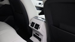 2021 (71) LAND ROVER RANGE ROVER VELAR 2.0 D200 R-Dynamic S 5dr Auto 5673855