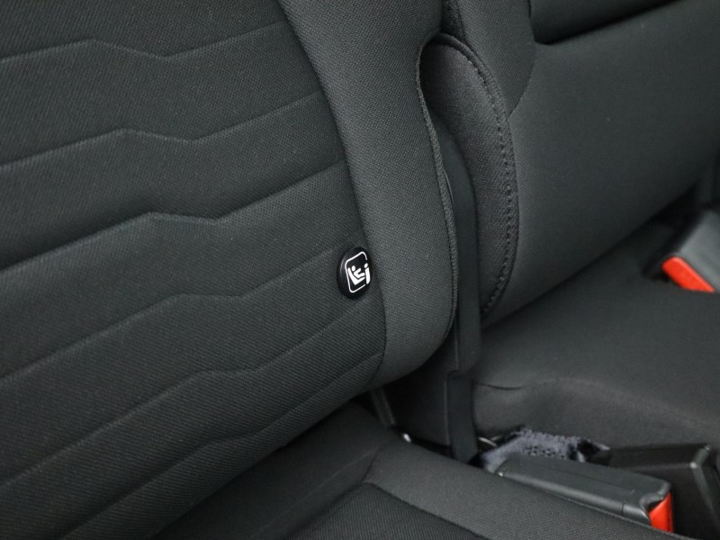 2025 (25) KIA SPORTAGE 1.6T GDi 207 HEV 3 5dr Auto 4684600