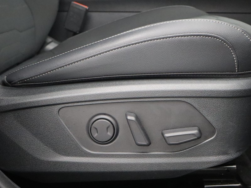 2025 (25) KIA SPORTAGE 1.6T GDi 207 HEV 3 5dr Auto 4684602