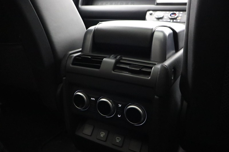 2022 (22) LAND ROVER DEFENDER 5.0 P525 V8 Carpathian Edition 90 3dr Auto 5692288