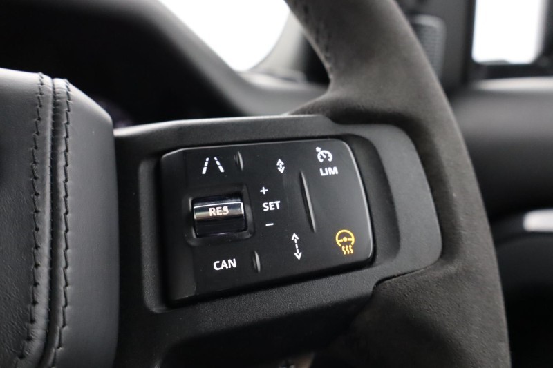 2022 (22) LAND ROVER DEFENDER 5.0 P525 V8 Carpathian Edition 90 3dr Auto 5692291