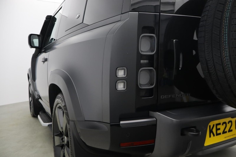 2022 (22) LAND ROVER DEFENDER 5.0 P525 V8 Carpathian Edition 90 3dr Auto 5692255