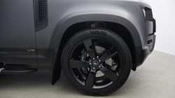 2022 (22) LAND ROVER DEFENDER 5.0 P525 V8 Carpathian Edition 90 3dr Auto 5692312
