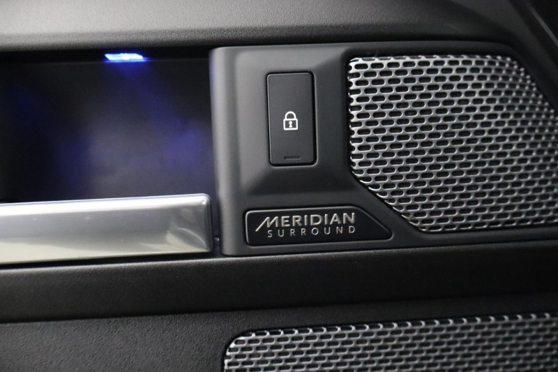 2022 (22) LAND ROVER DEFENDER 5.0 P525 V8 Carpathian Edition 90 3dr Auto 5692267