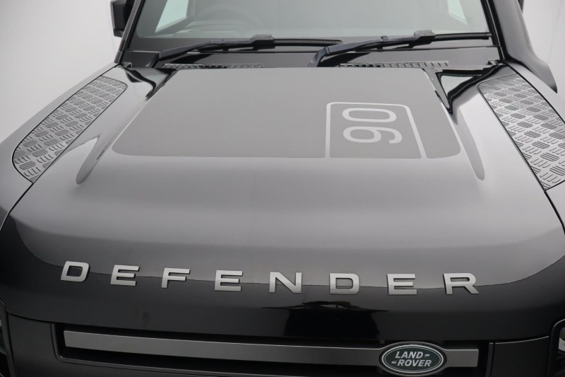 2022 (22) LAND ROVER DEFENDER 5.0 P525 V8 Carpathian Edition 90 3dr Auto 5692315