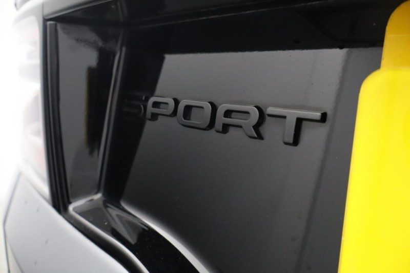 2021 (21) LAND ROVER DISCOVERY SPORT 2.0 D200 R-Dynamic S Plus 5dr Auto [5 Seat] 5737860