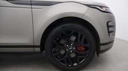 2023 (23) LAND ROVER RANGE ROVER EVOQUE 1.5 P300e Evoque Edition 5dr Auto 5708722
