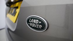 2023 (23) LAND ROVER RANGE ROVER EVOQUE 1.5 P300e Evoque Edition 5dr Auto 5708676